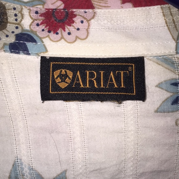 Button Down Western Top - Picture 2 of 3